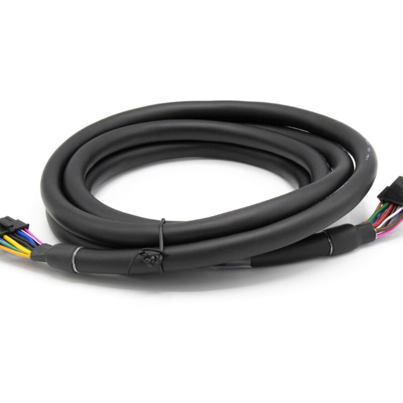 Tozlara dayanıklı özelliklere sahip römork işaret lambaları için Over Molded Kable Montajı